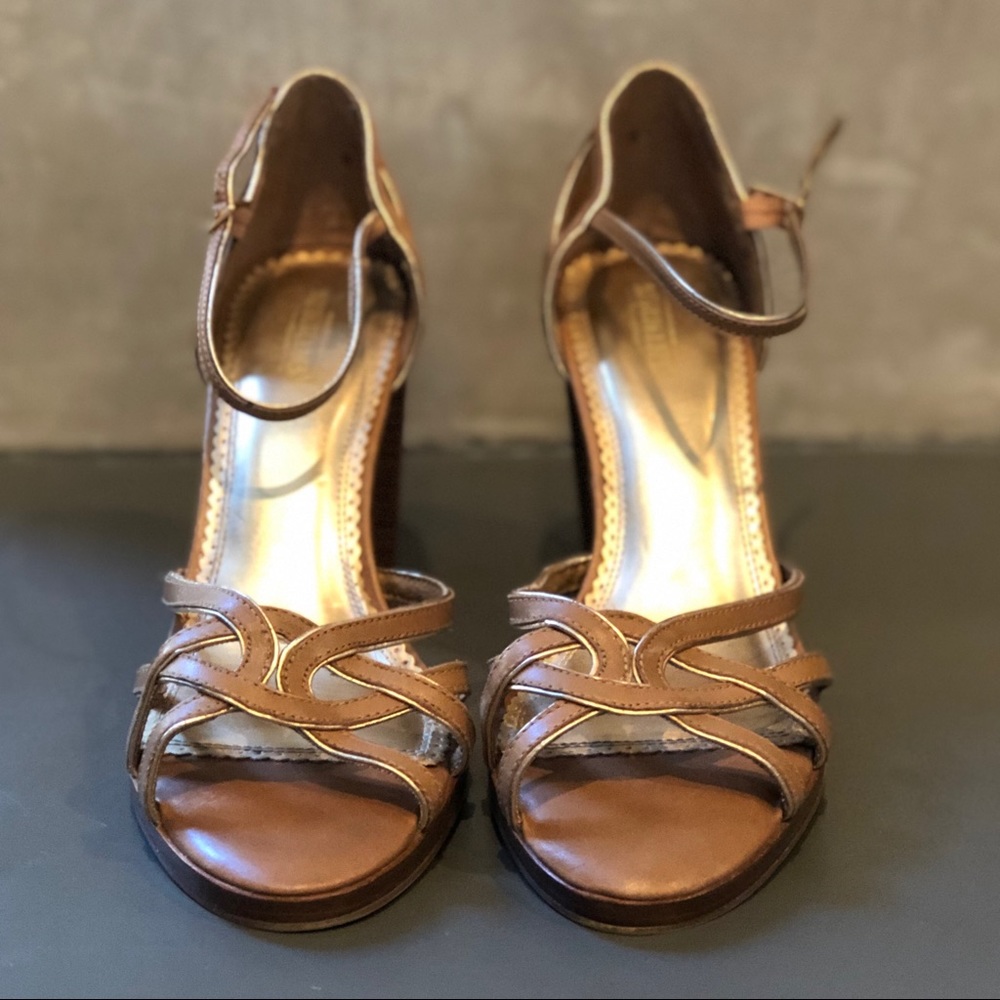Seychelles Vintage Style Sandal - Brown & Gold